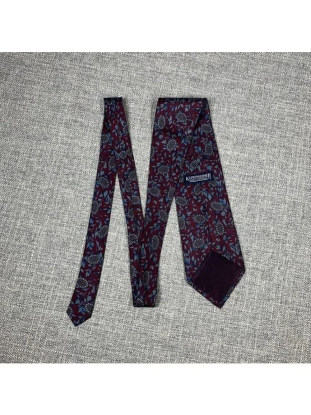 Kuppenheimer Mens Neck Tie Maroon Circle & Leaf Pattern 100% Italian Silk